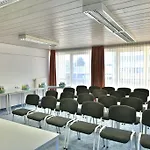 Dorotheenhof 3*