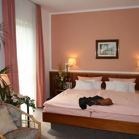 Hotel Dorotheenhof 3*