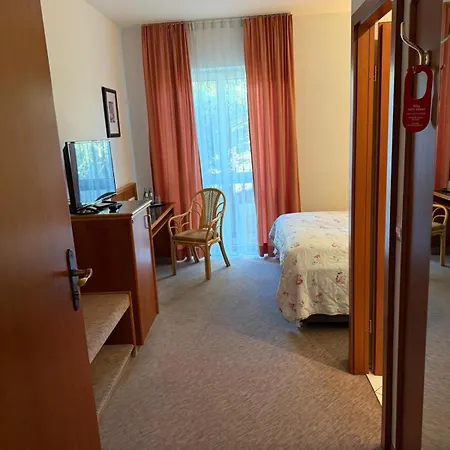 Hotel Dorotheenhof 3*